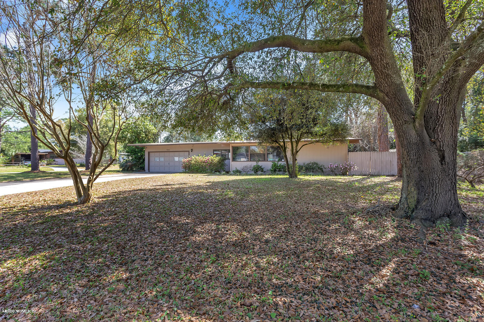 7022 Holiday Road North Jacksonville, FL 32216 - Photo 1 of 33 01_IMG_0657_mls