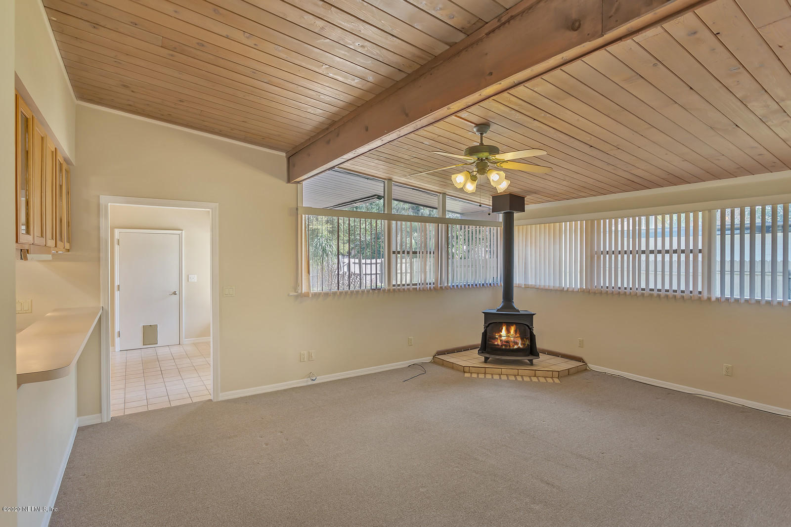 7022 Holiday Road North Jacksonville, FL 32216 - Photo 16 of 33 17_IMG_0737_mls