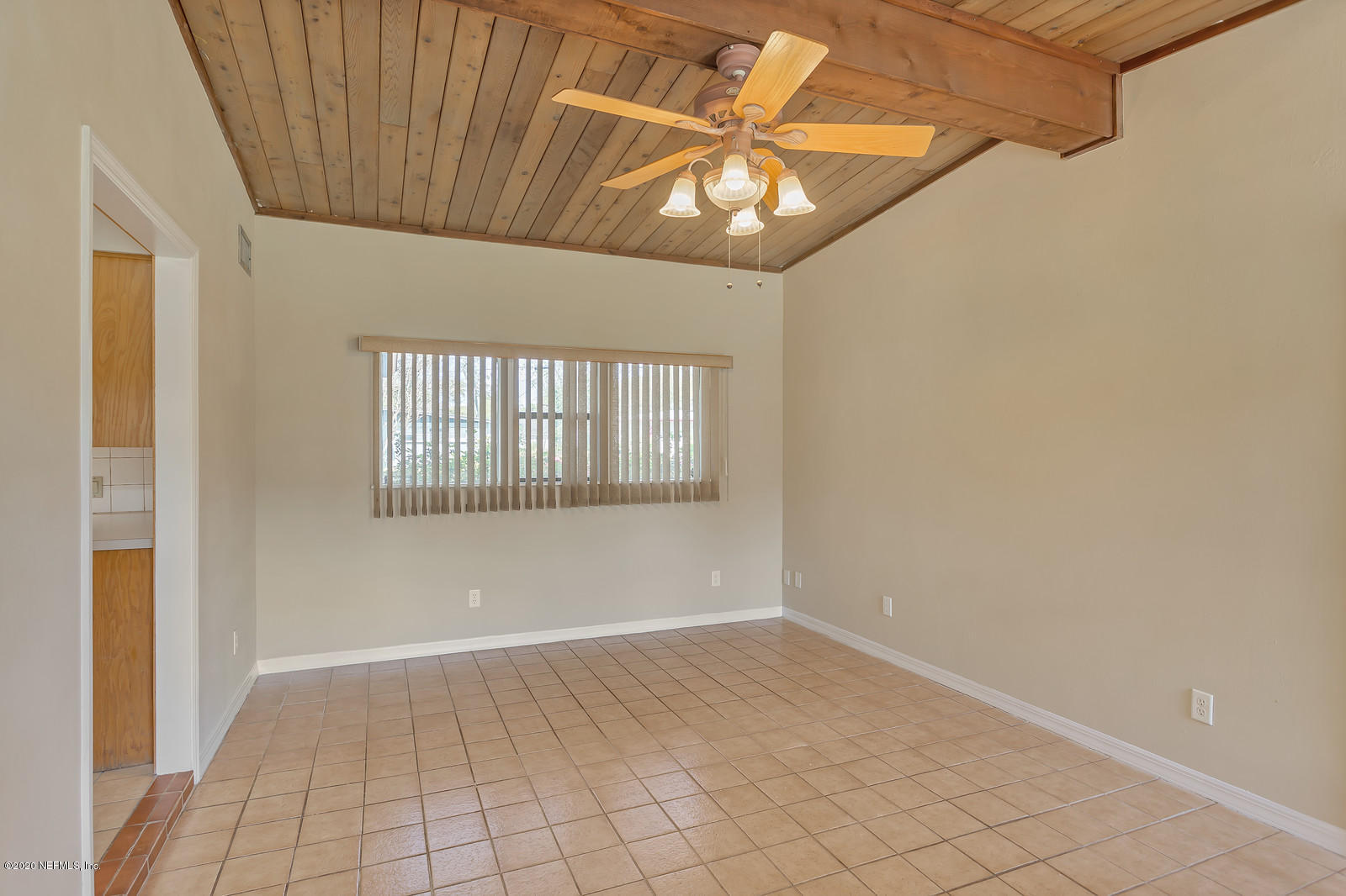 7022 Holiday Road North Jacksonville, FL 32216 - Photo 20 of 33 21_IMG_0757_mls