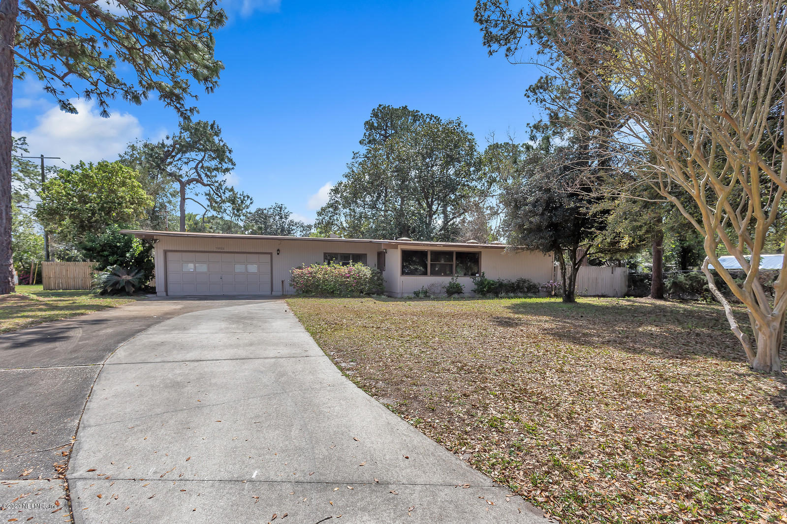 7022 Holiday Road North Jacksonville, FL 32216 - Photo 2 of 33 02_IMG_0662_mls