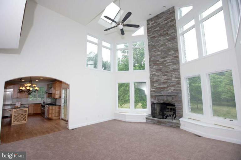 6620 Sundown Road Gaithersburg, MD 20882 - Photo 22 of 26 Family Room #3