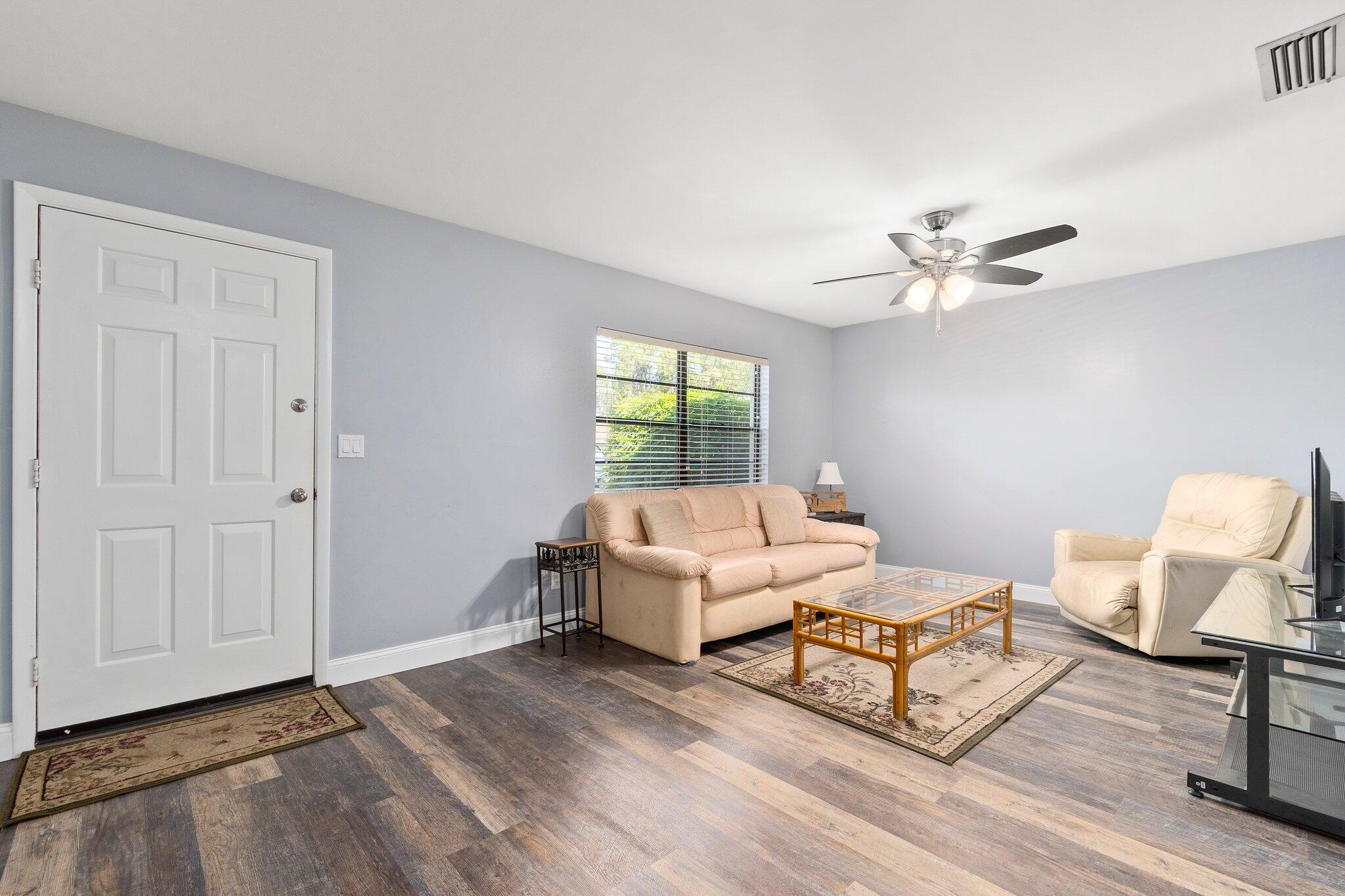 6038 Indrio Road, Unit 5 Fort Pierce, FL 34951 - Photo 4 of 17 Living Room