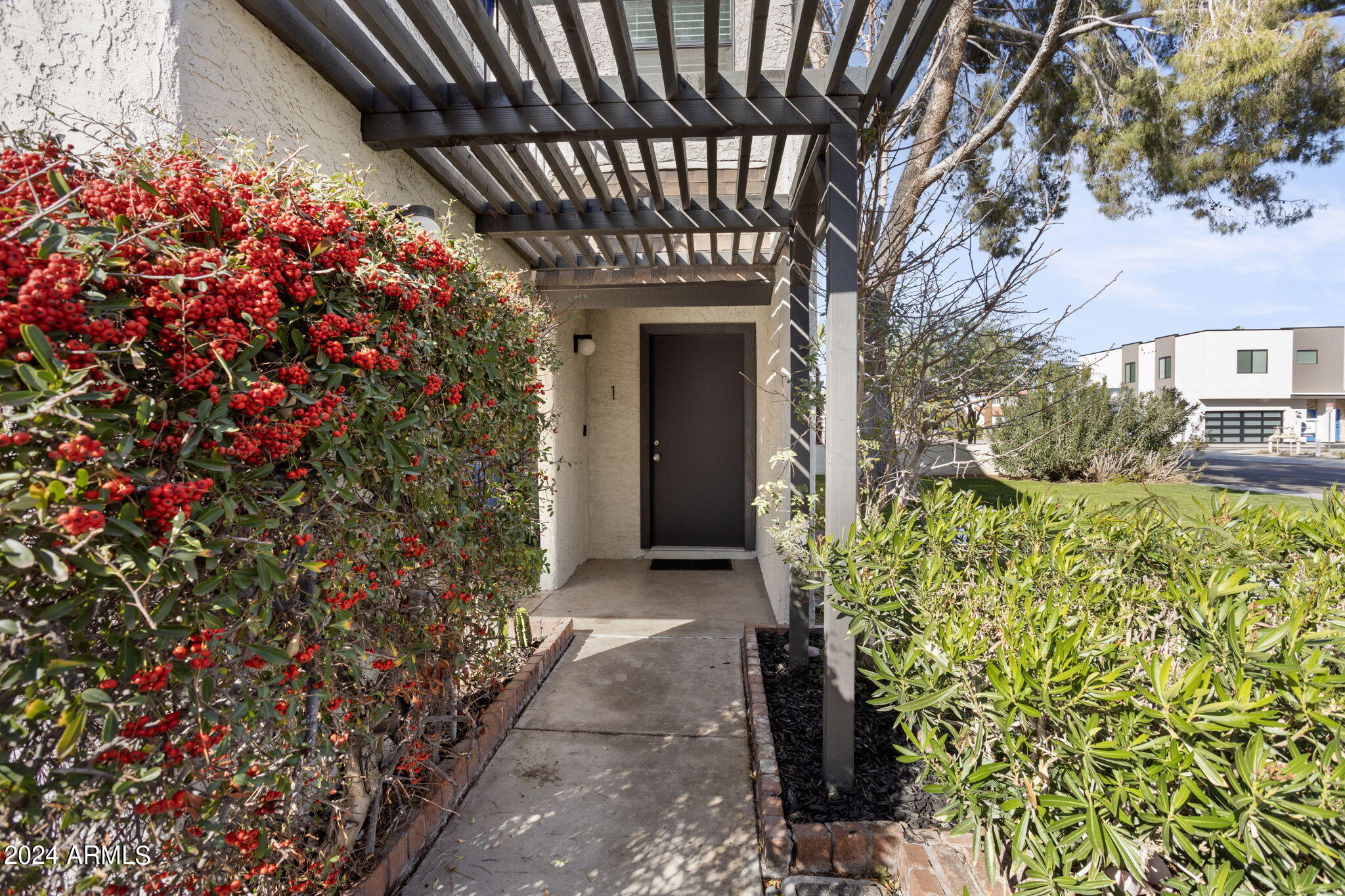 3136 North 38th Street, Unit 1 Phoenix, AZ 85018 - Photo 2 of 42 Create your own walkway!