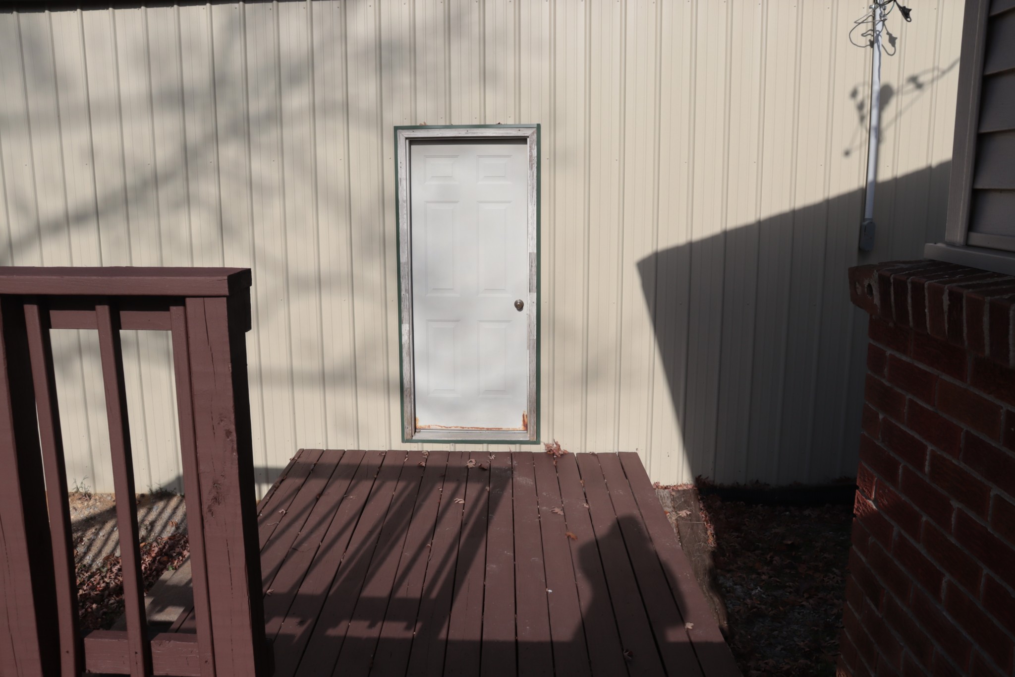 176 Pine Street Parsons, TN 38363 - Photo 24 of 32 a view of balcony with wooden floor