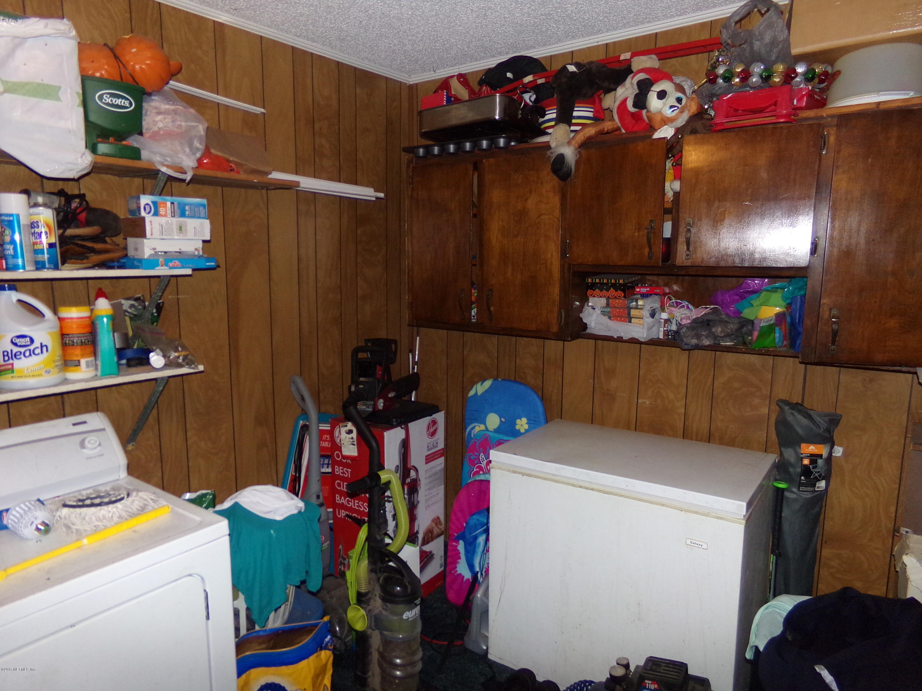 8189 Ivey Hodges Road Macclenny, FL 32063 - Photo 17 of 21 Indoor Utility Room