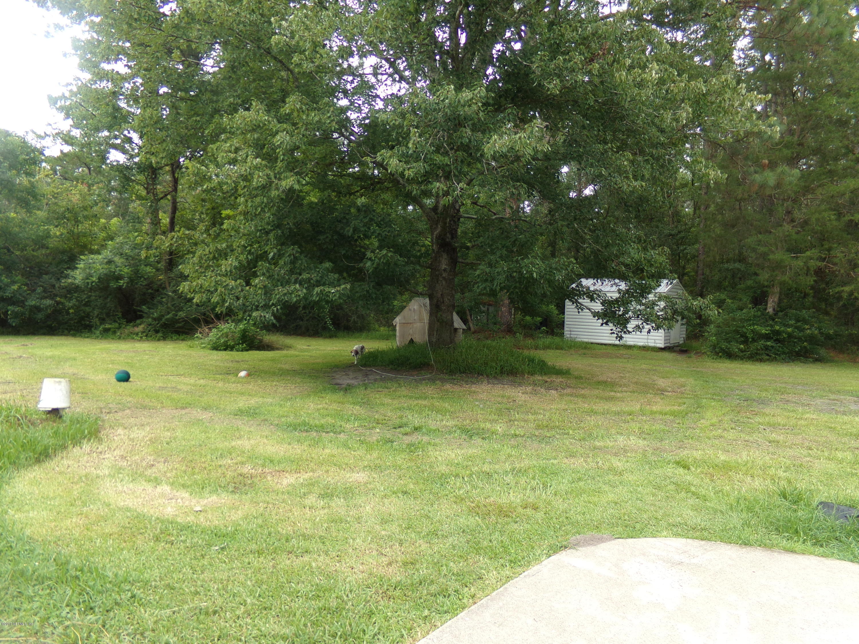 8189 Ivey Hodges Road Macclenny, FL 32063 - Photo 19 of 21 Large Backyard