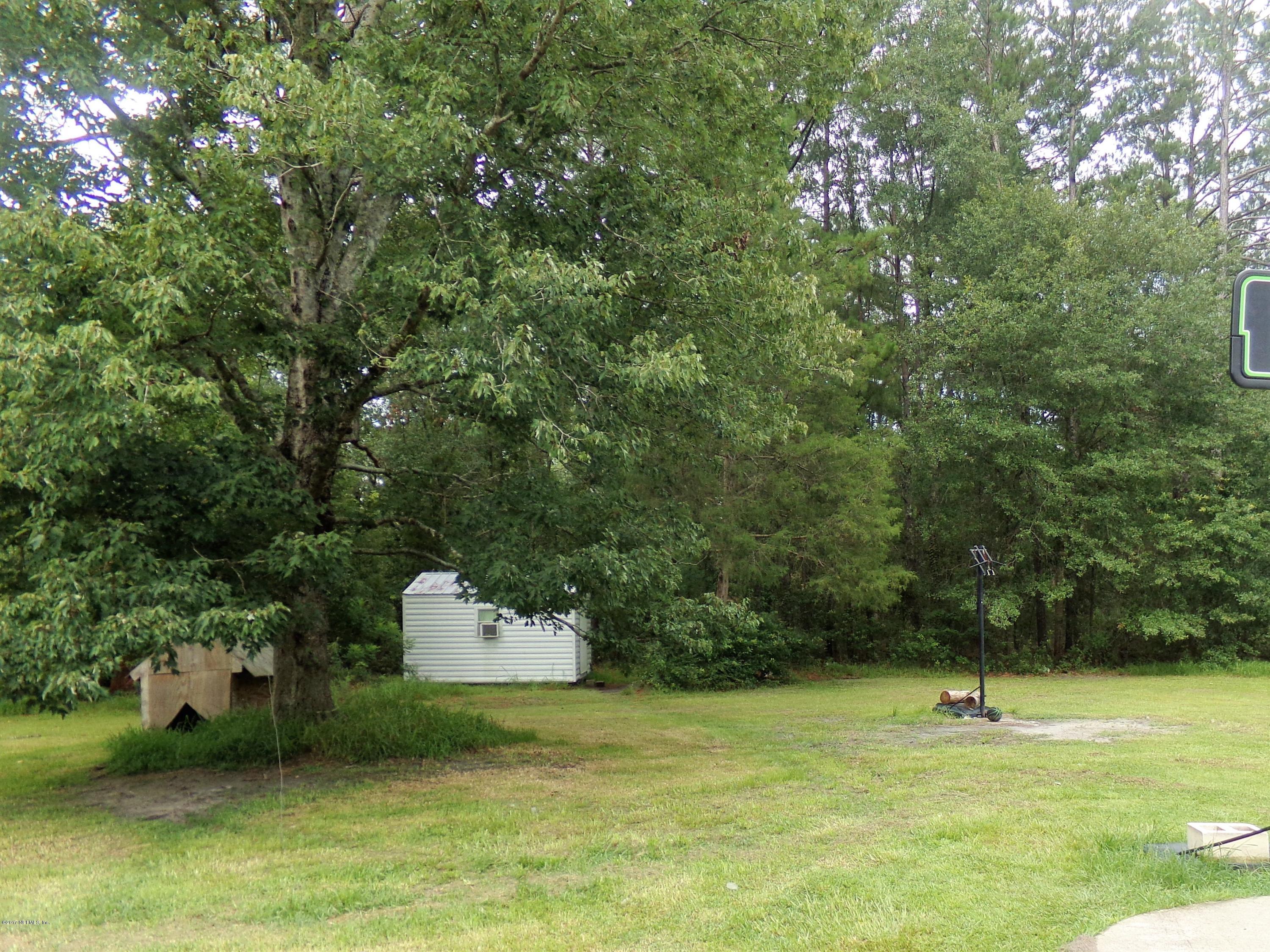 8189 Ivey Hodges Road Macclenny, FL 32063 - Photo 20 of 21 Large Backyard