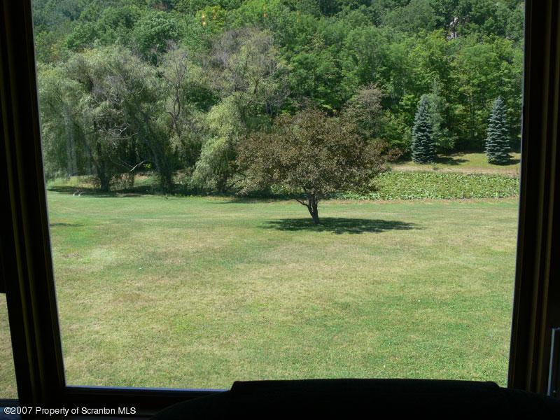 54 A Toad Hollow Road Montrose, PA 18801 - Photo 5 of 15 Gallery Image 5