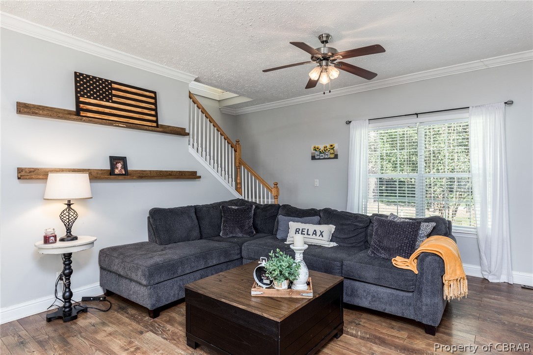 342 Moores Pointe Road Deltaville, VA 23043 - Photo 8 of 32 Gallery Image 8