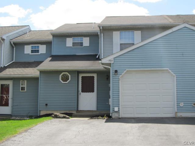 797 Briarstone Road Bethlehem, PA 18017 - Photo 1 of 12 Gallery Image 1