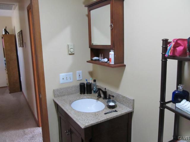 797 Briarstone Road Bethlehem, PA 18017 - Photo 12 of 12 Gallery Image 12