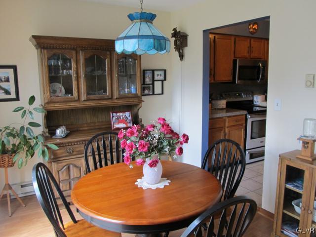 797 Briarstone Road Bethlehem, PA 18017 - Photo 7 of 12 Gallery Image 7