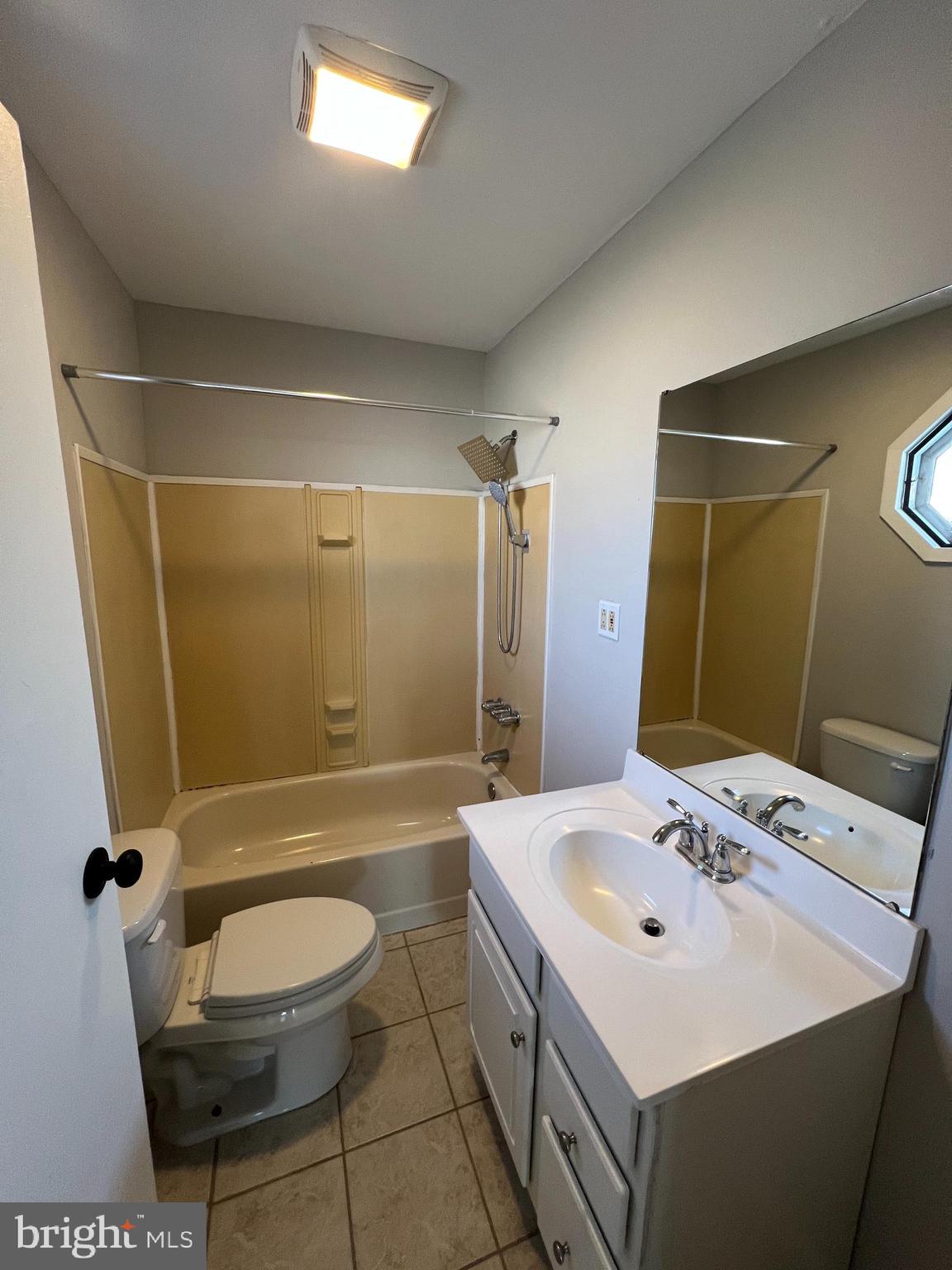 1604 Columbus Road Burlington, NJ 08016 - Photo 24 of 32