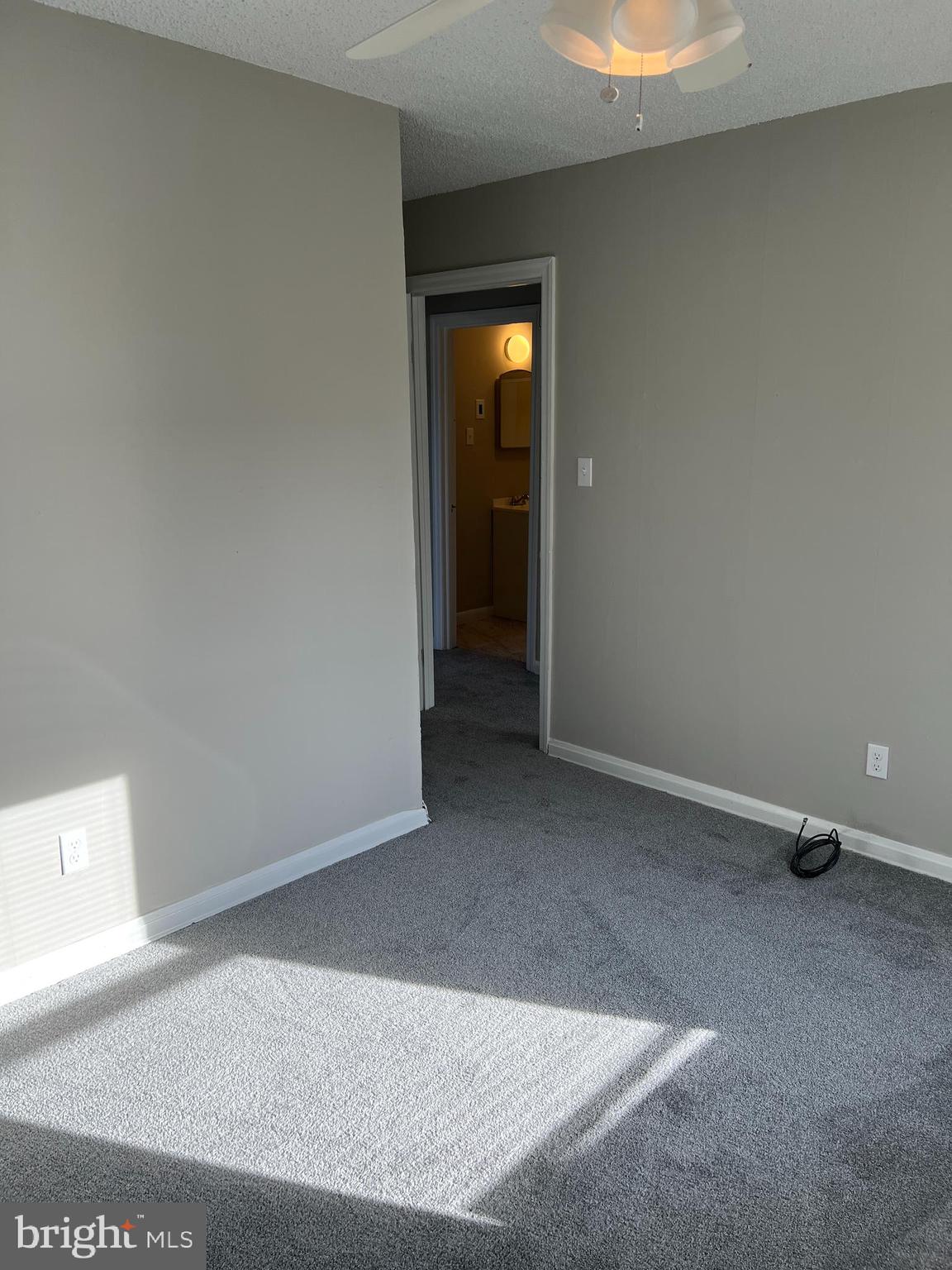 1604 Columbus Road Burlington, NJ 08016 - Photo 29 of 32