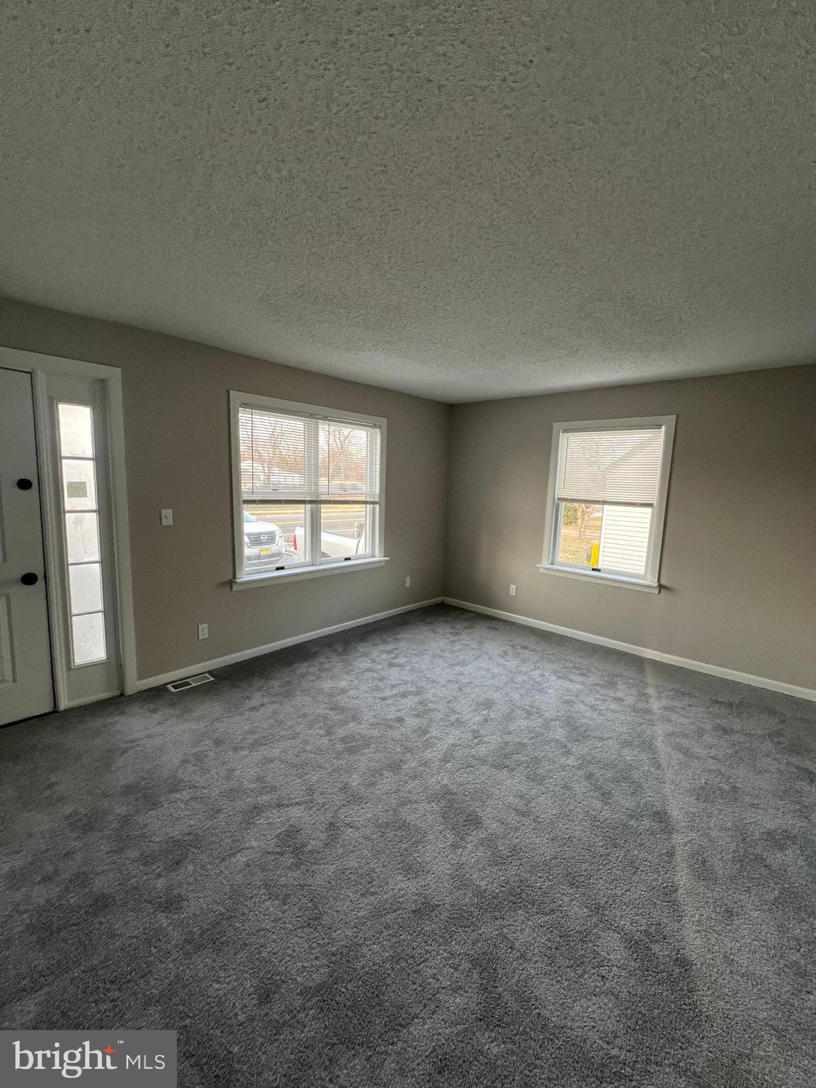 1604 Columbus Road Burlington, NJ 08016 - Photo 8 of 32