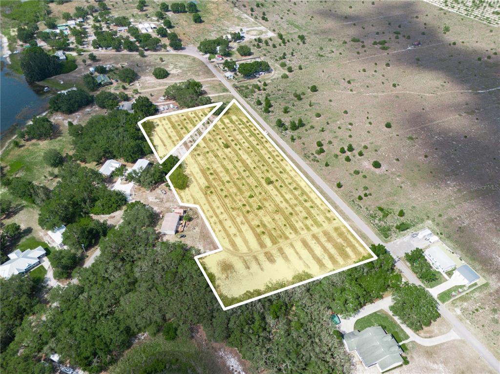 Stembridge Rd Lake Lake Wales, FL 33898 - Photo 16 of 17 an aerial view of beach