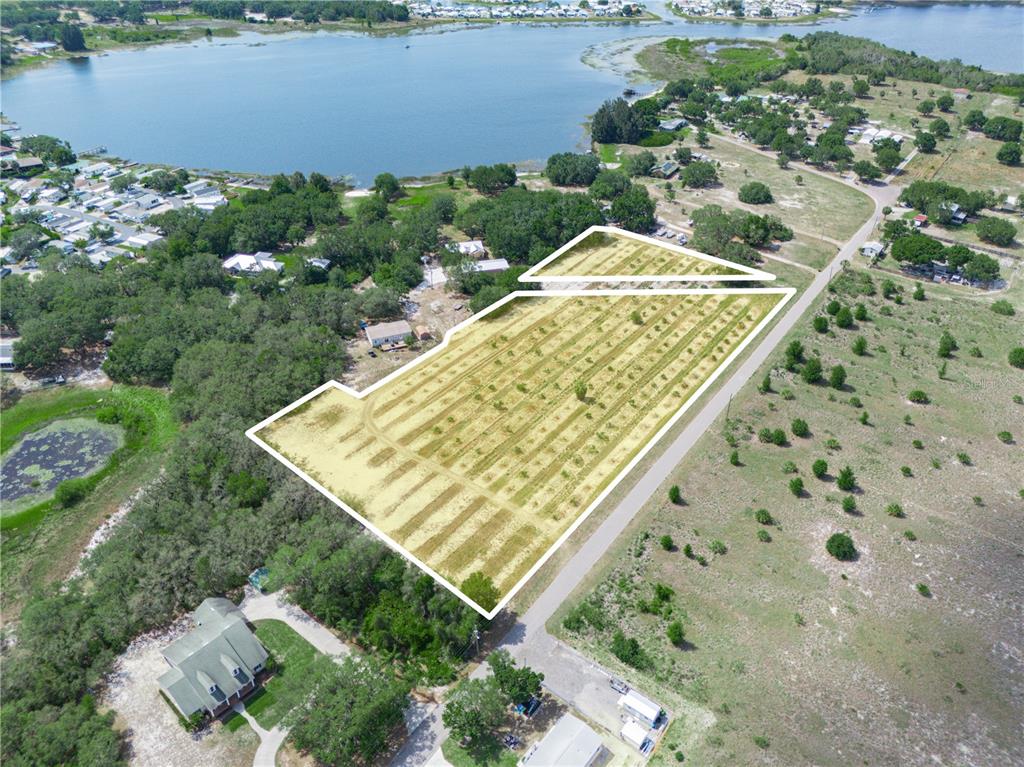 Stembridge Rd Lake Lake Wales, FL 33898 - Photo 17 of 17 an aerial view of a backyard