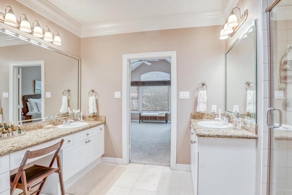 1735 Michigan Street Houston, TX 77006 - Photo 12 of 19