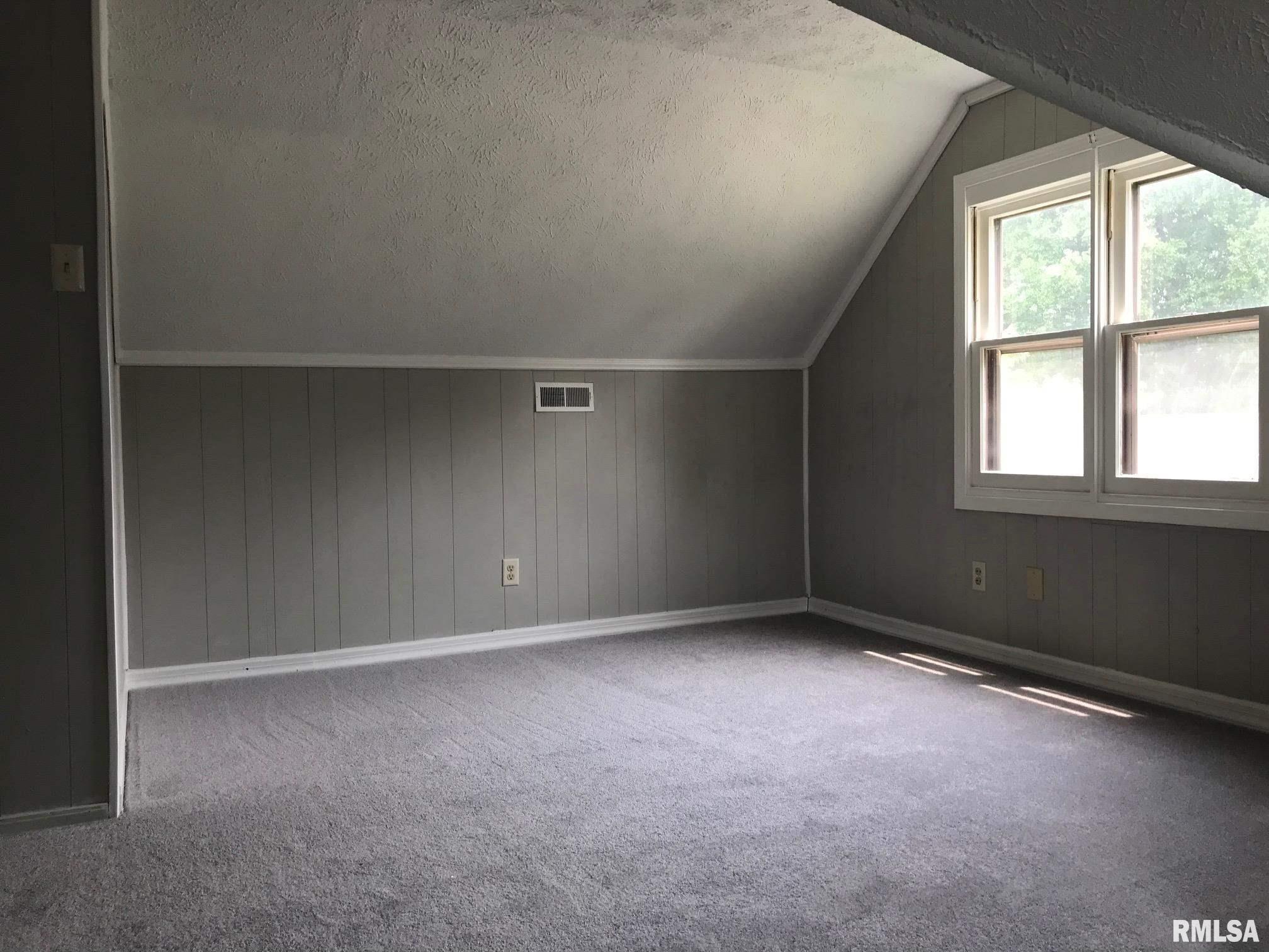 2101 East Buchanan Street Springfield, IL 62703 - Photo 26 of 30 Gallery Image 26