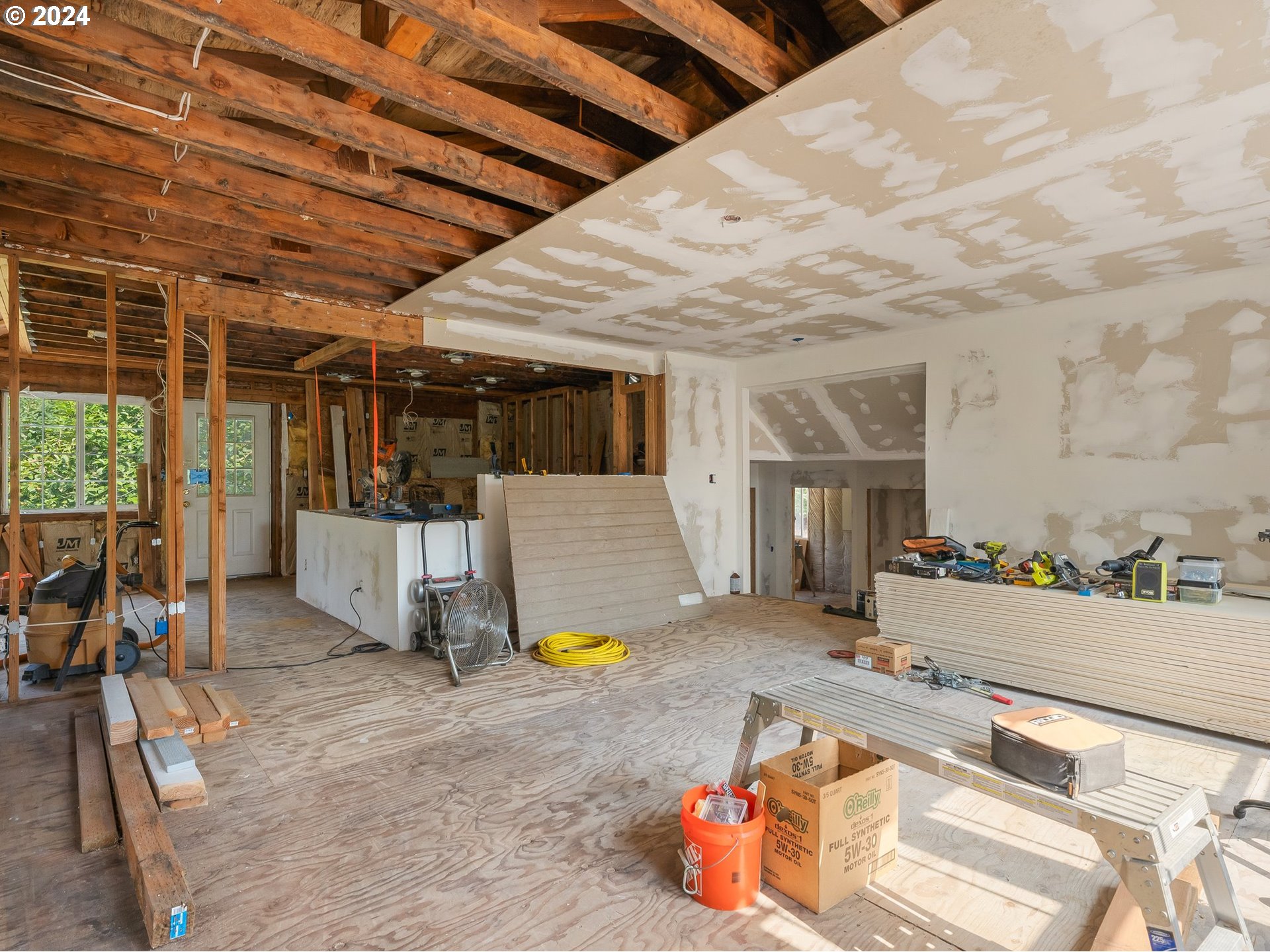 17258 South North End Road Oregon City, OR 97045 - Photo 12 of 47 Gallery Image 12