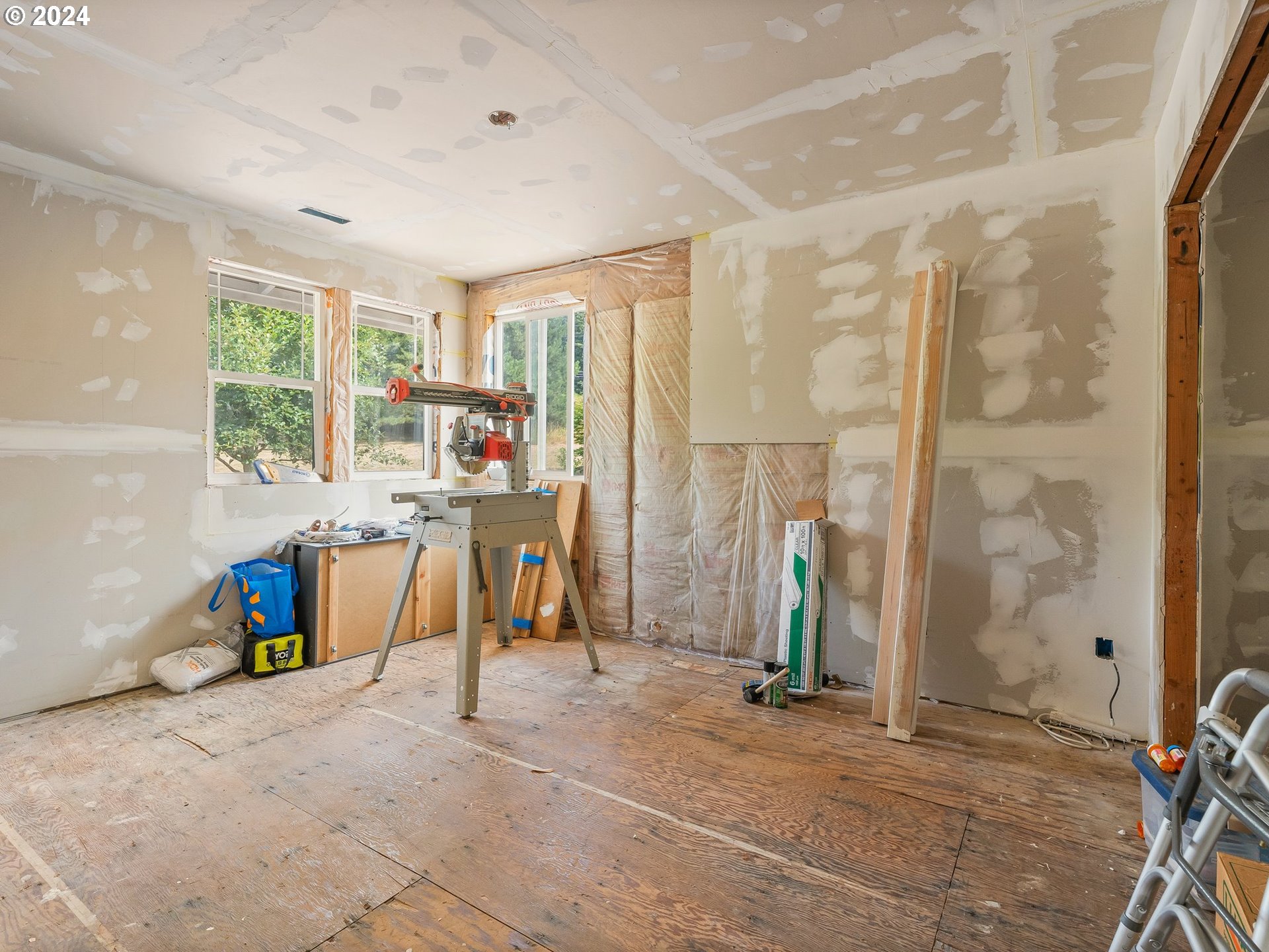 17258 South North End Road Oregon City, OR 97045 - Photo 14 of 47 Gallery Image 14