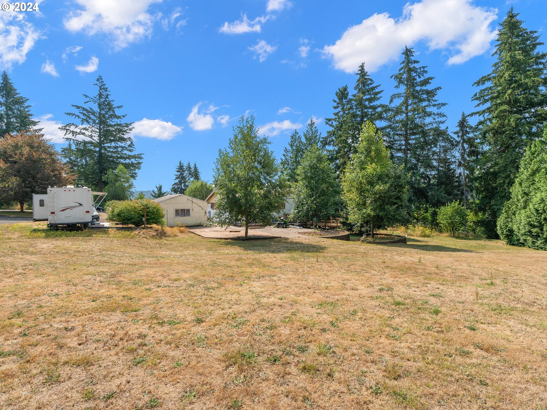 17258 South North End Road Oregon City, OR 97045 - Photo 32 of 47 Gallery Image 32