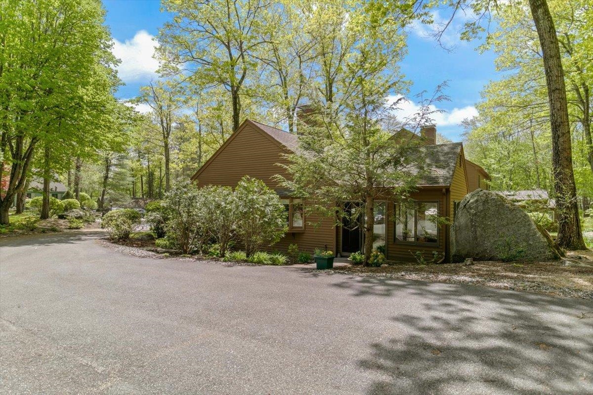7 Coach Road Exeter, NH 03833 - Photo 25 of 34