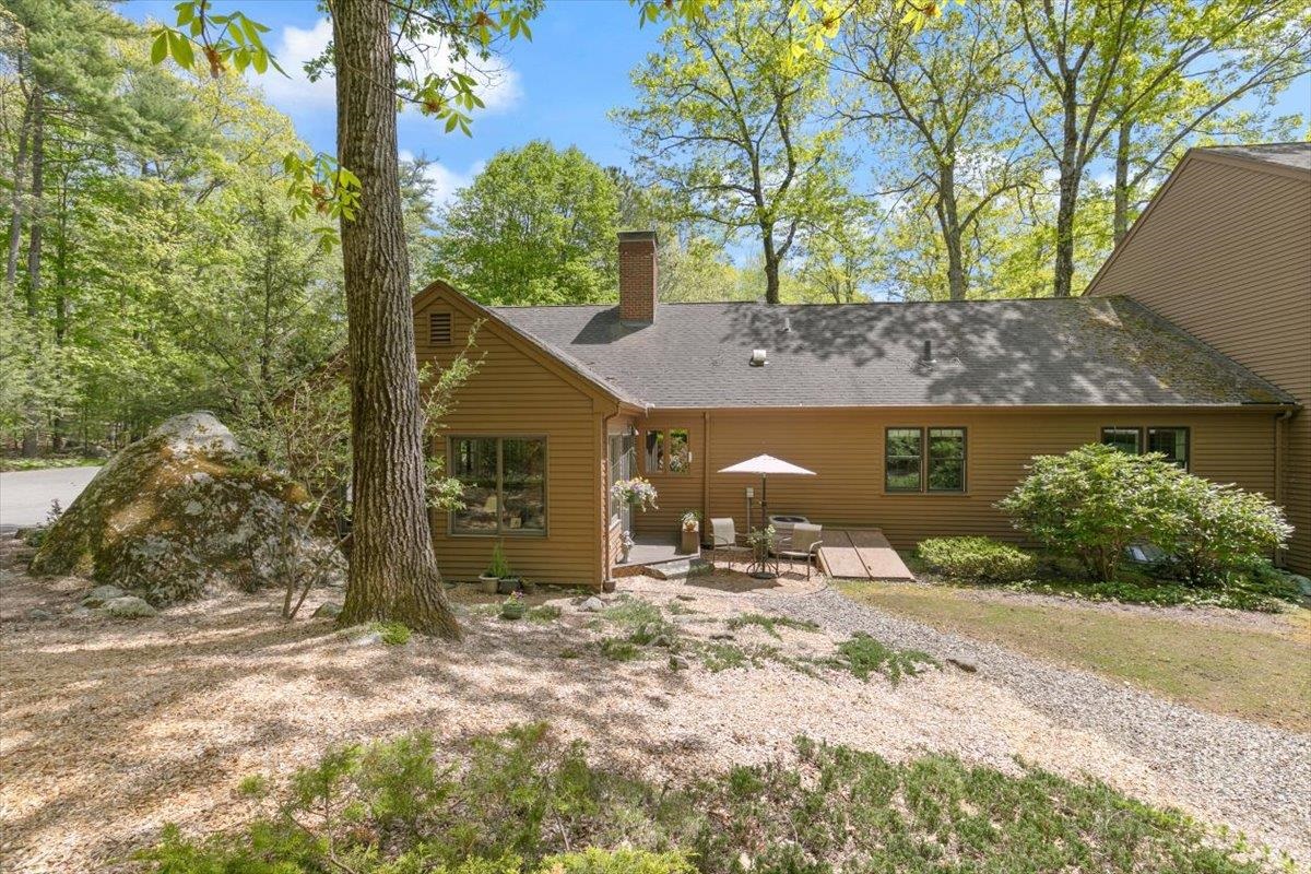 7 Coach Road Exeter, NH 03833 - Photo 26 of 34
