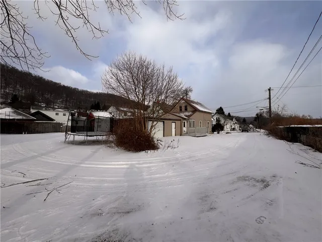 $58,900 | 74 Sherman Street, Bradford, PA 16701