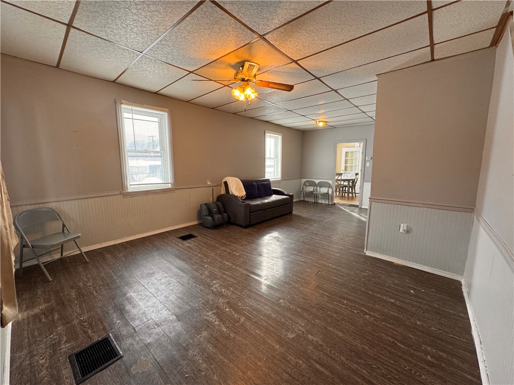 74 Sherman Street Bradford, PA 16701 - Photo 7 of 21 Spacious living room