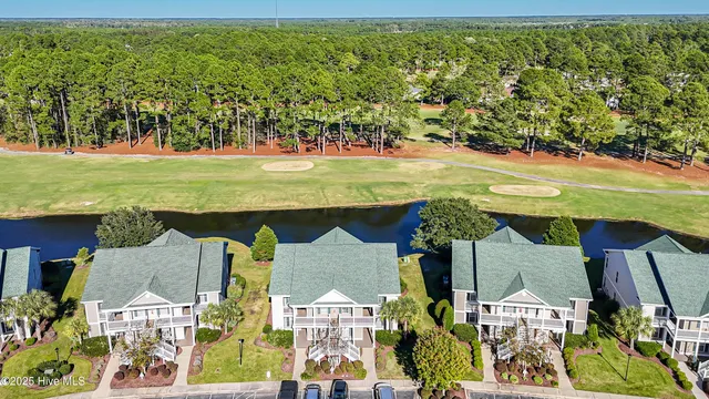 $269,900 | 908 Great Egret Circle Southwest, Unit 3, Sunset Beach, NC 28468