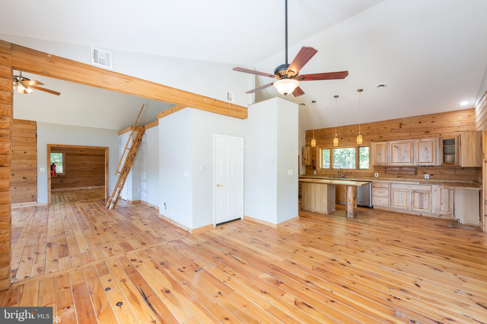 651 Knob Road Gore, VA 22637 - Photo 8 of 30 dining-kitchen-living room