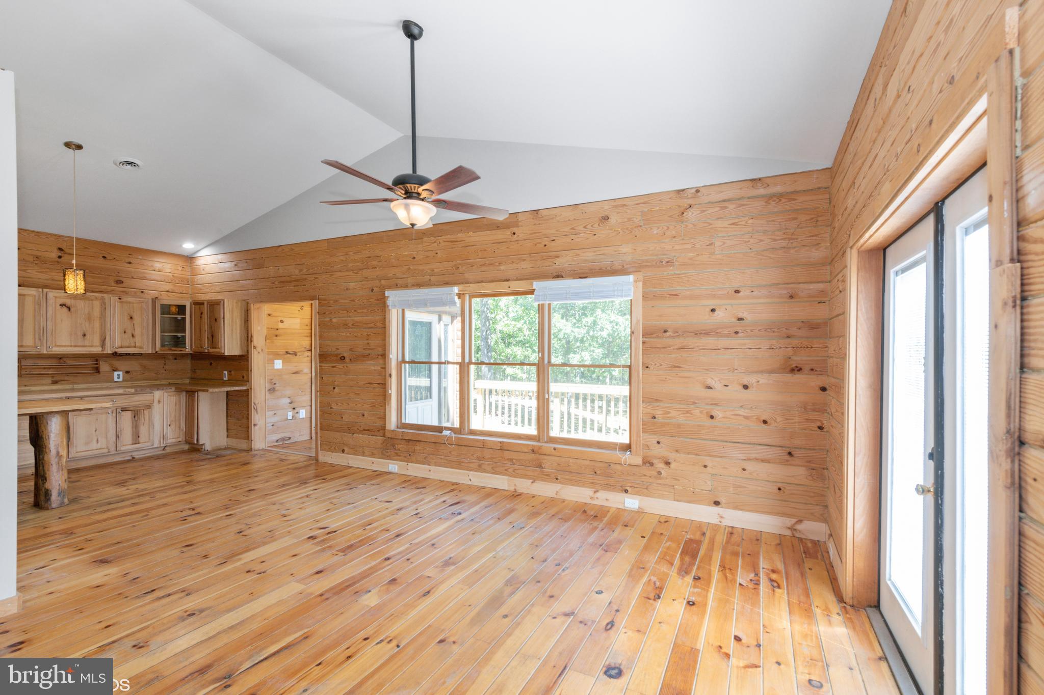 651 Knob Road Gore, VA 22637 - Photo 10 of 30 dining room