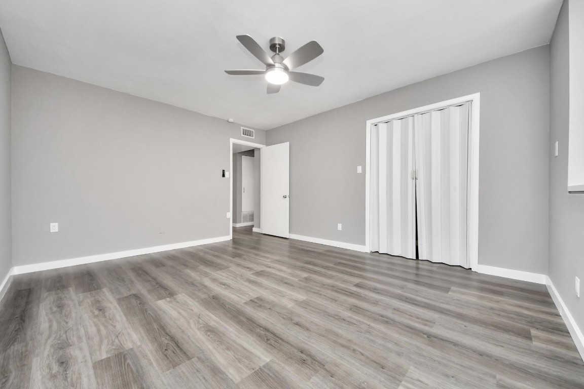 6311 Riverview Way Houston, TX 77057 - Photo 14 of 32