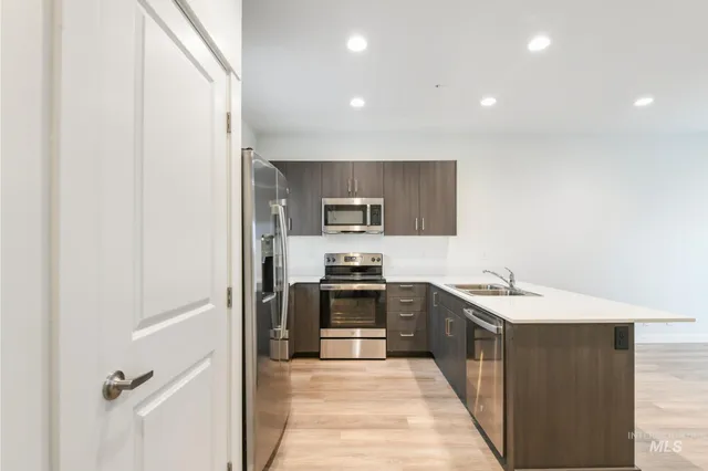 $1,168,899 | 6726 West Overland Road, Boise, ID 83709