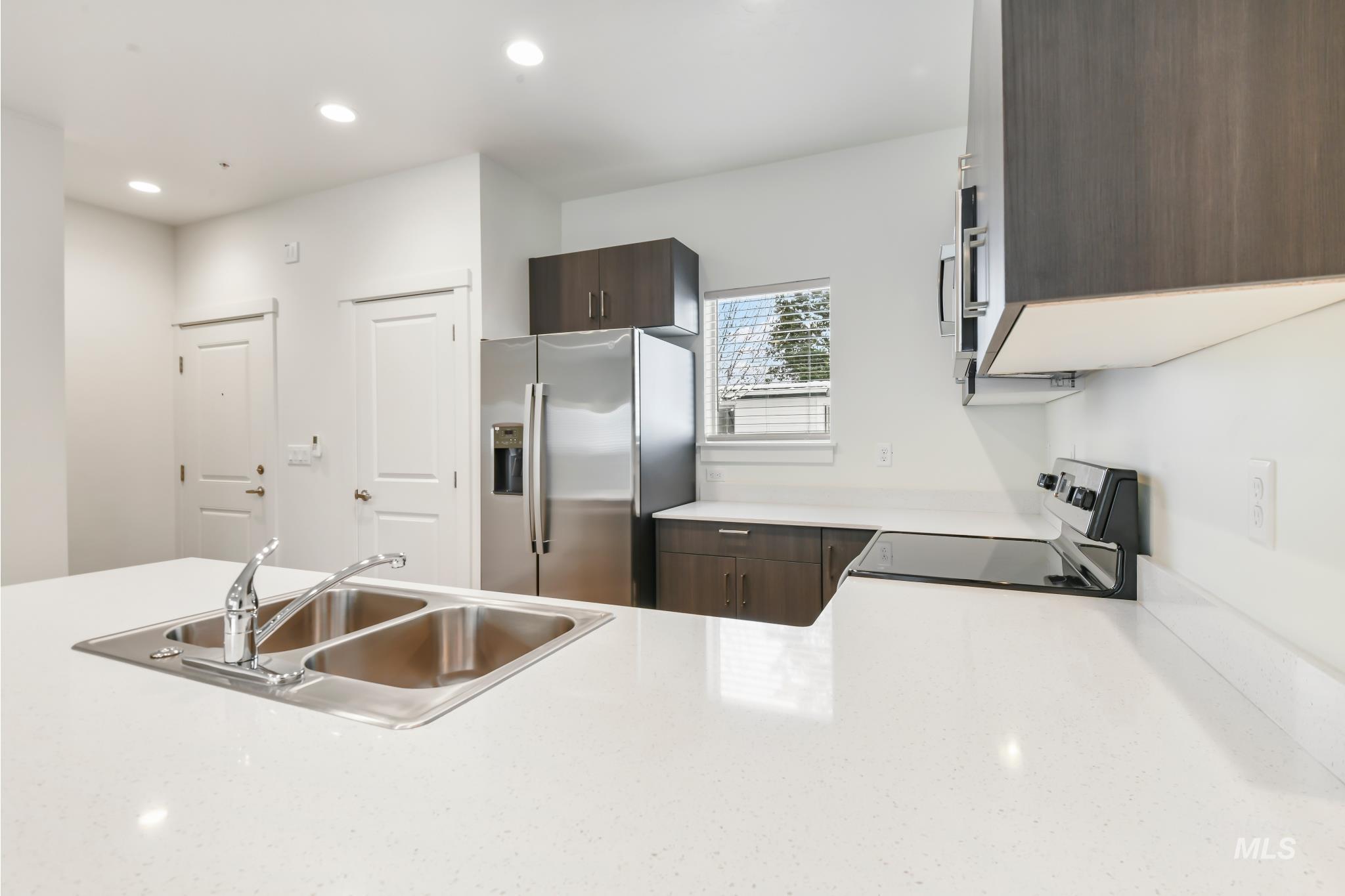 6726 West Overland Road Boise, ID 83709 - Photo 25 of 50