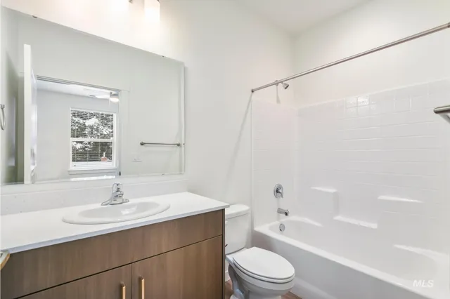 $1,168,899 | 6726 West Overland Road, Boise, ID 83709