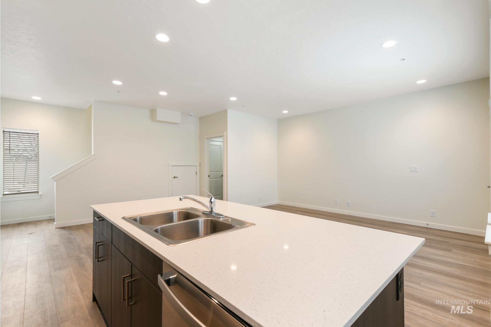 6726 West Overland Road Boise, ID 83709 - Photo 9 of 50