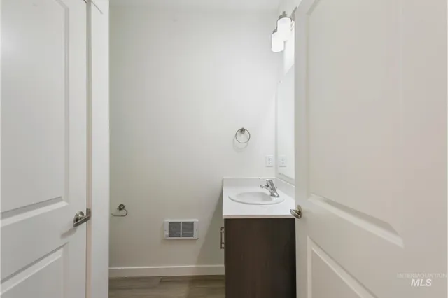 $1,168,899 | 6726 West Overland Road, Boise, ID 83709