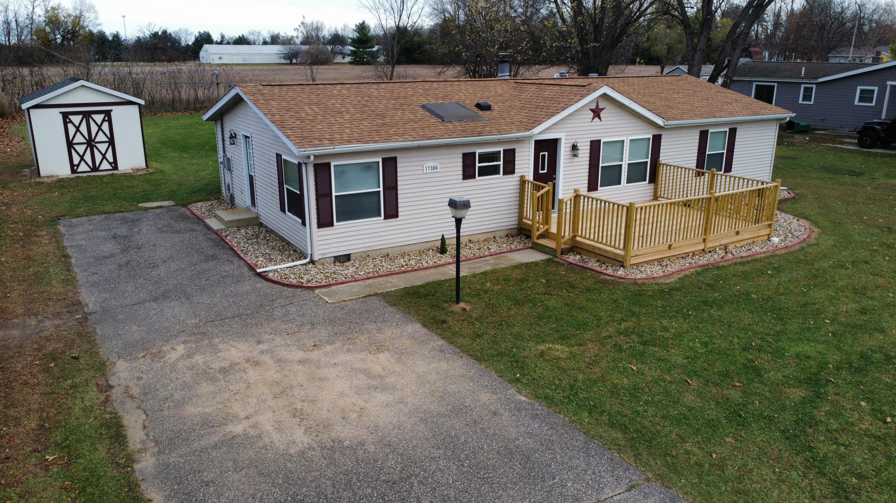 17386 Heimbach Road Three Rivers, MI 49093 - Photo 3 of 43 dji_fly_20221106_095616_56_1667747508663