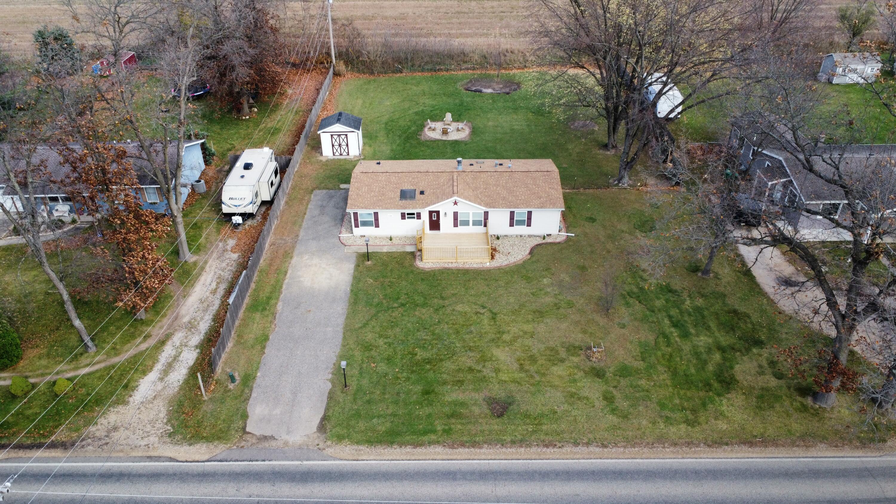 17386 Heimbach Road Three Rivers, MI 49093 - Photo 4 of 43 dji_fly_20221106_100440_61_1667747443975
