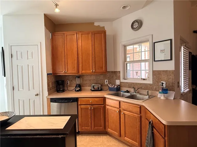 $279,700 | 1827 Willow Branch Lane, Kennesaw, GA 30152