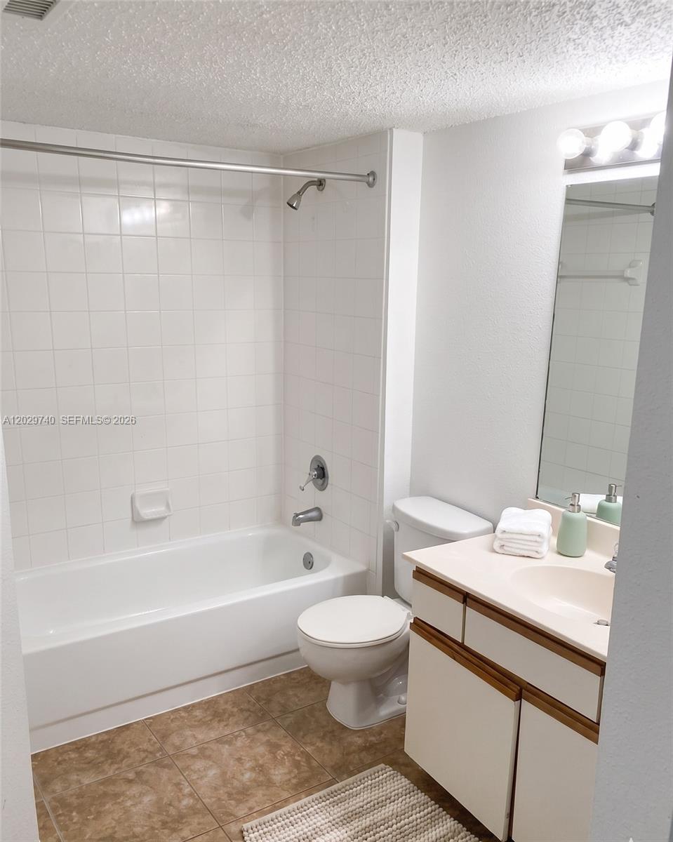 4055 West McNab Road, Unit H112 Pompano Beach, FL 33069 - Photo 10 of 12