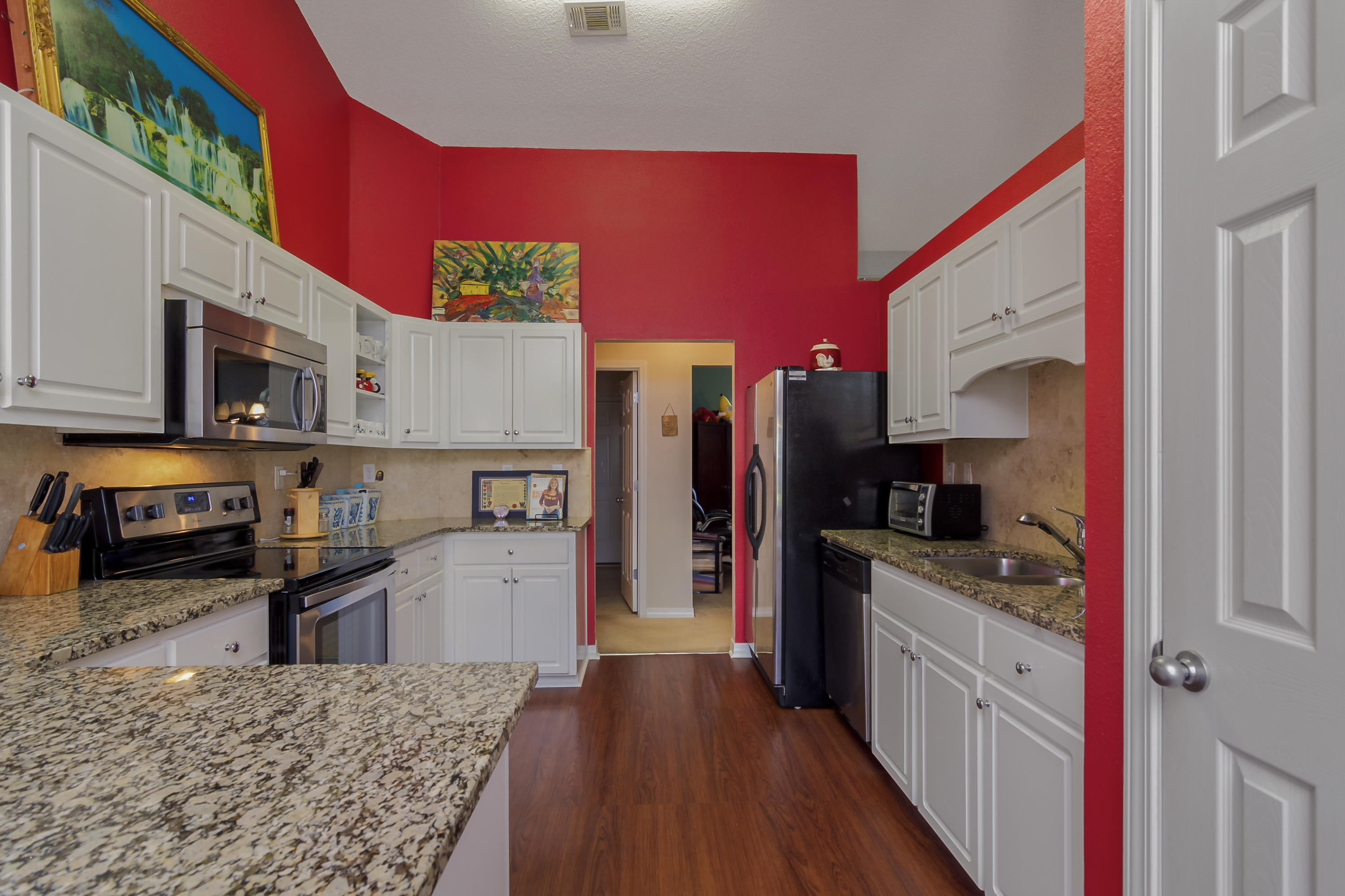 2199 Hagood Loop Crestview, FL 32536 - Photo 8 of 38 Gallery Image 8