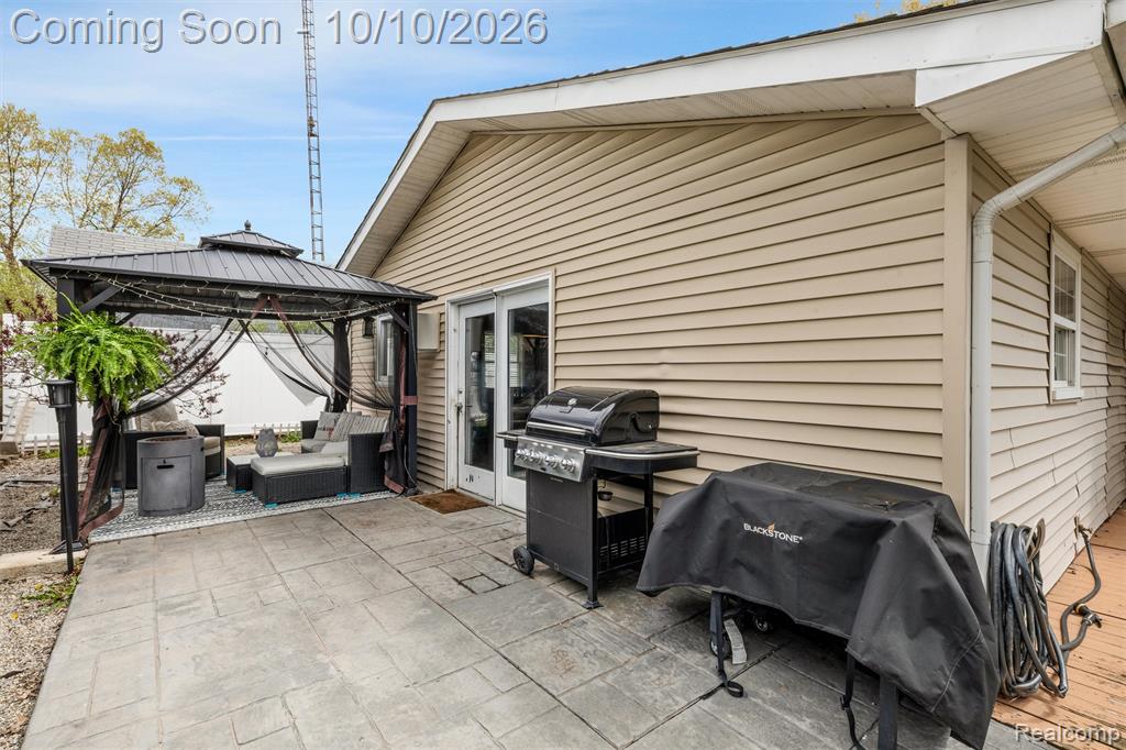 415 Leon Road Walled Lake, MI 48390 - Photo 36 of 47 Gallery Image 36