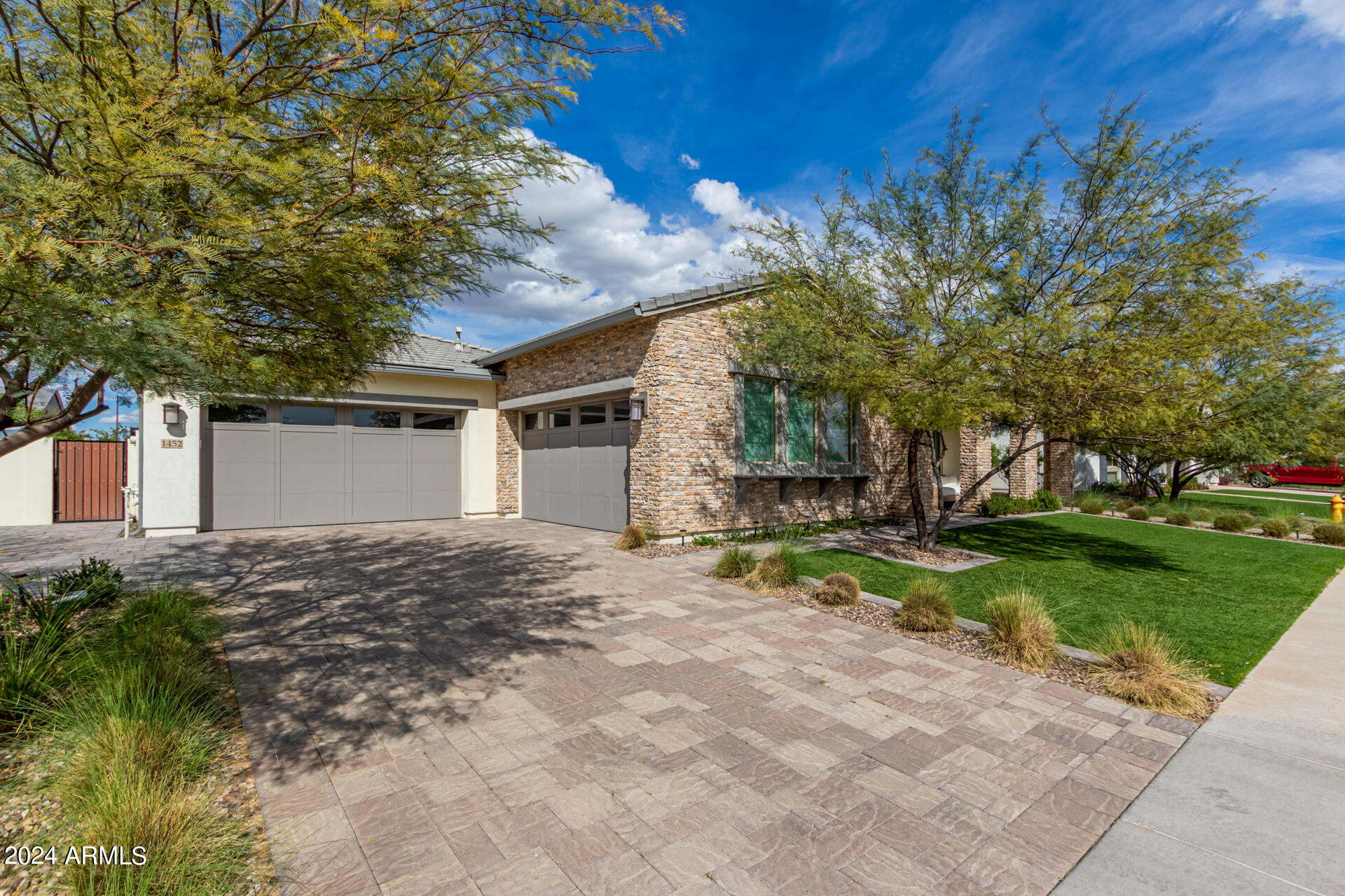 1452 East Blue Ridge Way Gilbert, AZ 85298 - Photo 2 of 67 0003-03 - Blue Ridge