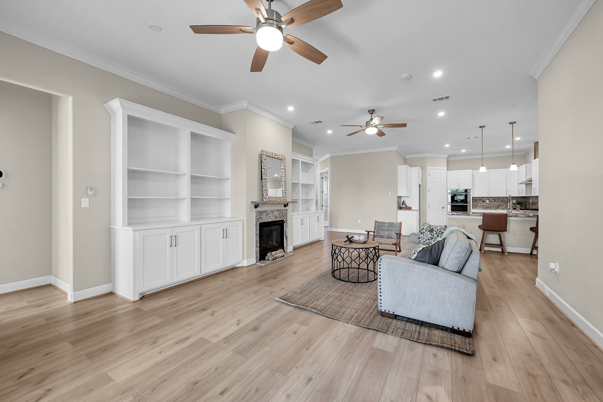 121 Bermuda Circle Montgomery, TX 77356 - Photo 10 of 44 a living room with furniture and a wooden floor