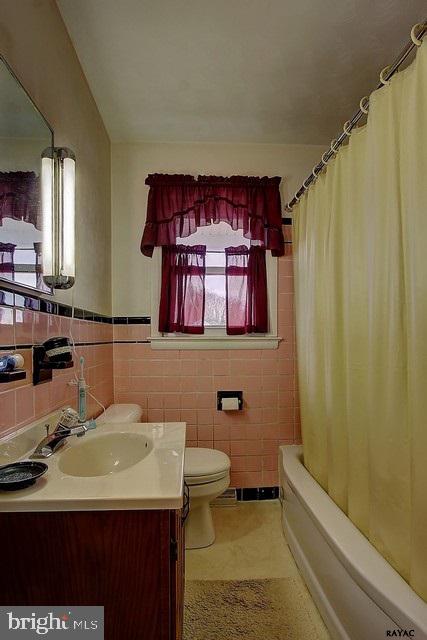 389 Lindy Road Seven Valleys, PA 17360 - Photo 16 of 27 Gallery Image 16