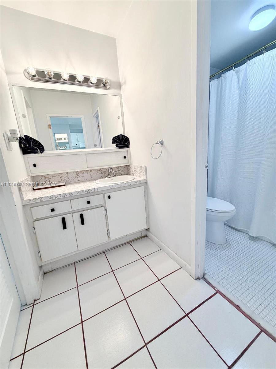 100 Lincoln Road, Unit 1609 Miami Beach, FL 33139 - Photo 7 of 10 Photo 7
