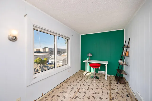 $309,900 | 773 North Howell Street, St. Paul, MN 55104